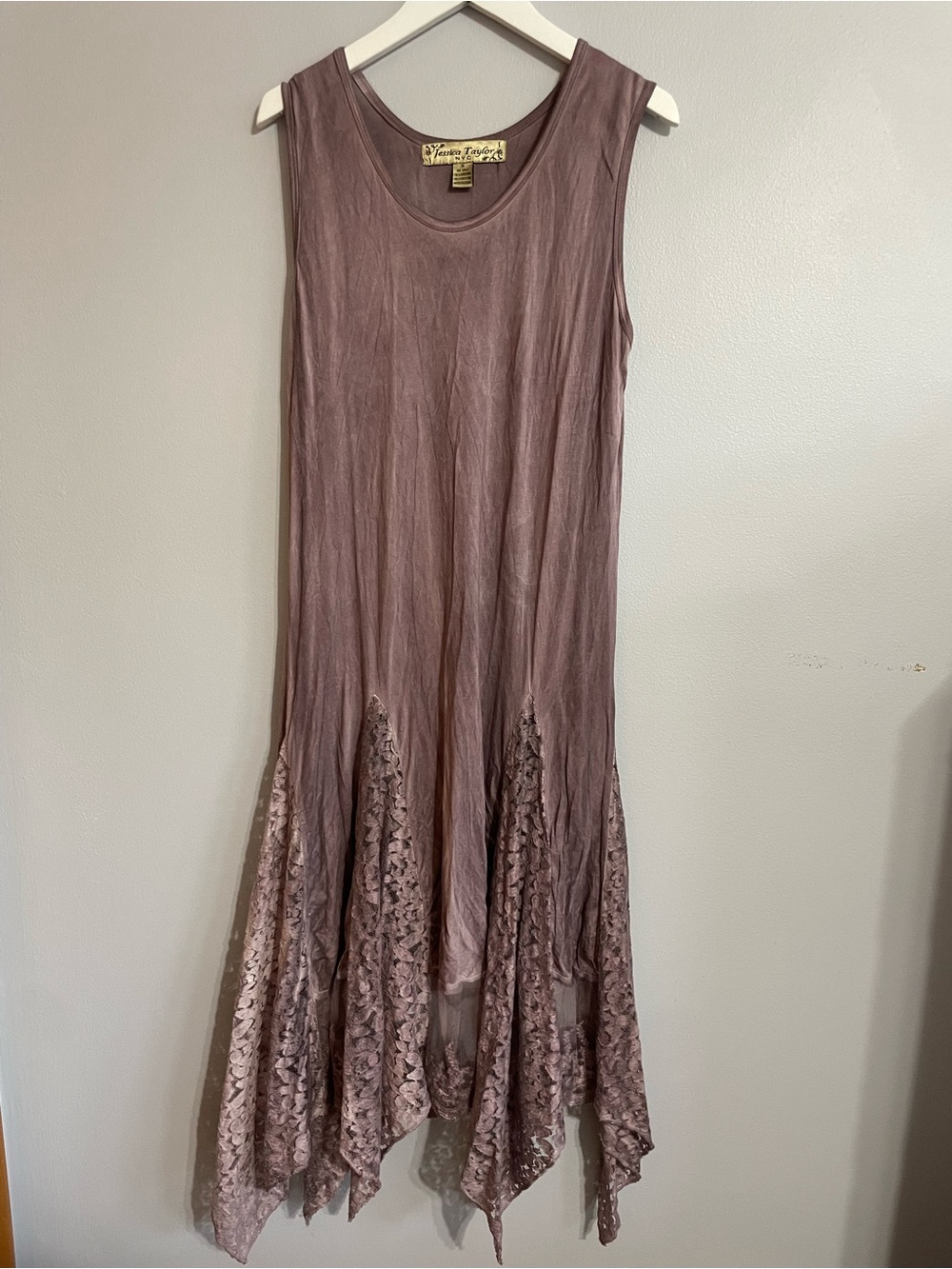 Jessica Taylor mauve dress